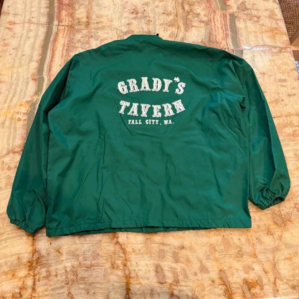 VTG Windless Mens The Flap Jacket Windbreaker Green Grady's Tavern Fall City L - Picture 2 of 6